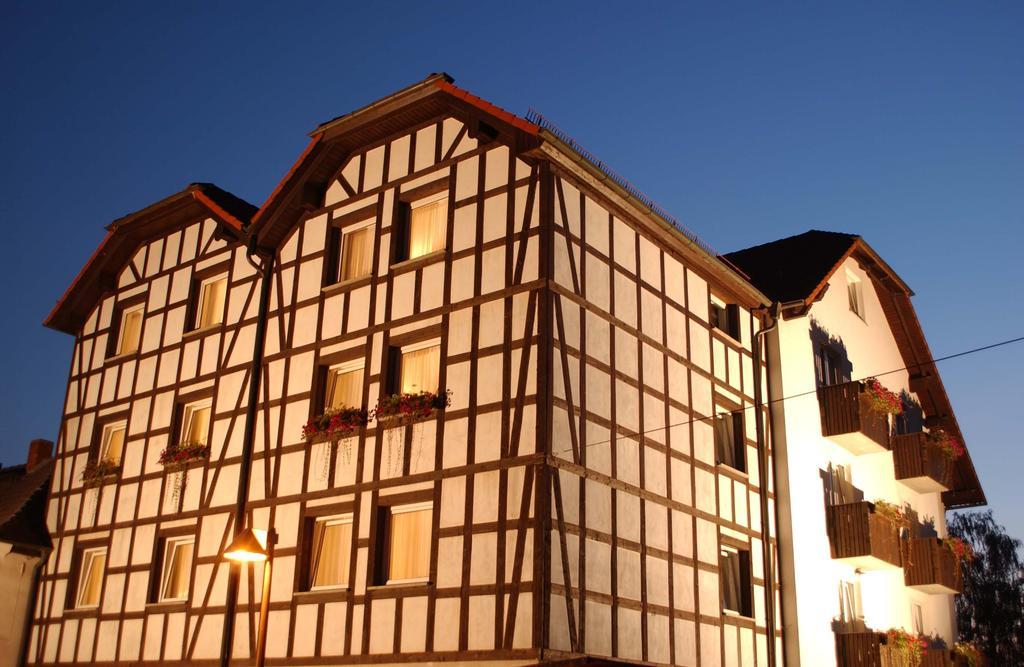Adler Golf-& Tagungshotel Harth-Poellnitz Esterno foto